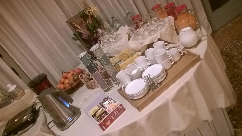 Park Hotel カステル・サン・ピエトロ・テルメ エクステリア 写真
